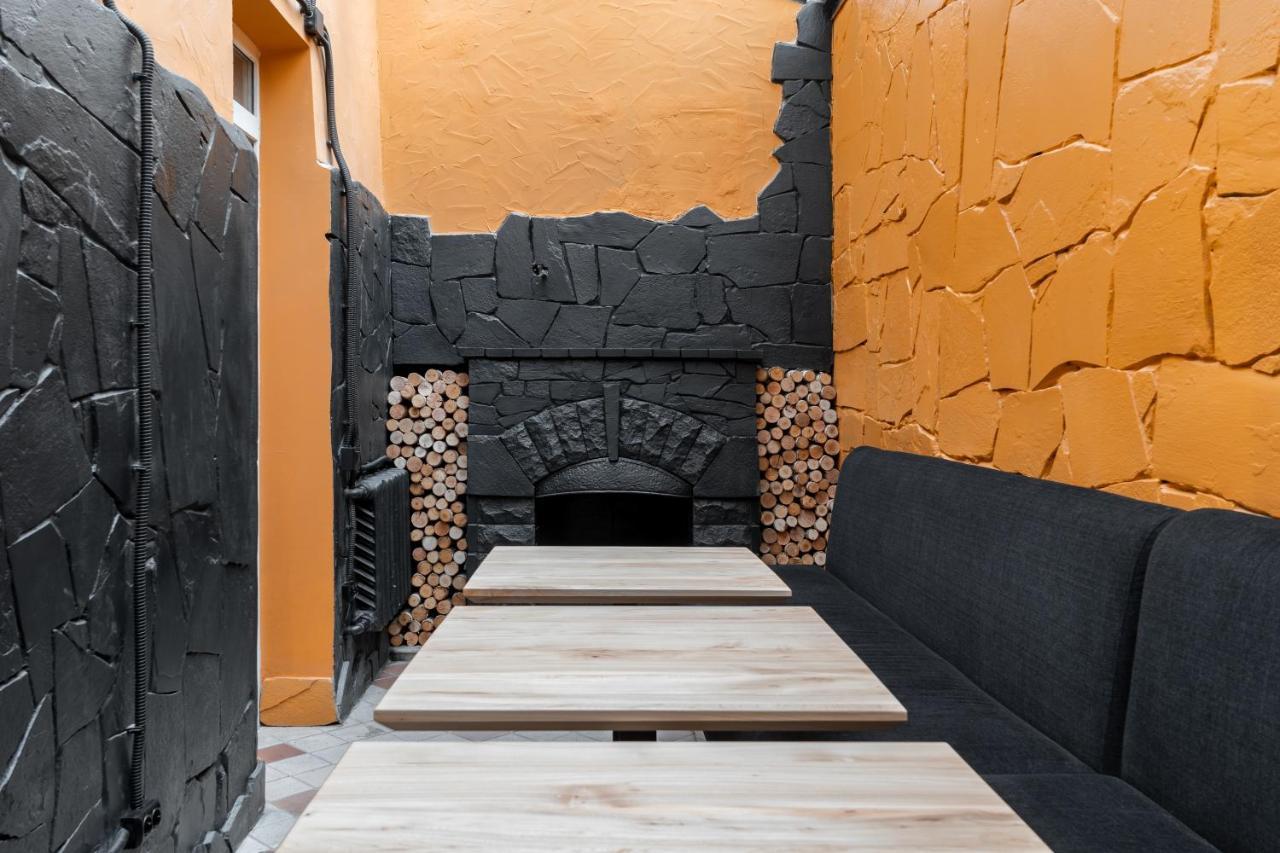 Globe Runner Hostel Κίεβο Εξωτερικό φωτογραφία