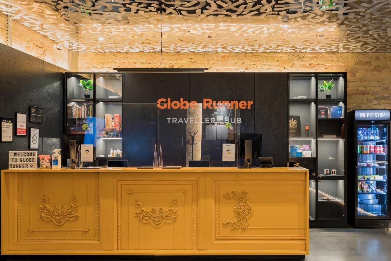 Globe Runner Hostel Κίεβο Εξωτερικό φωτογραφία