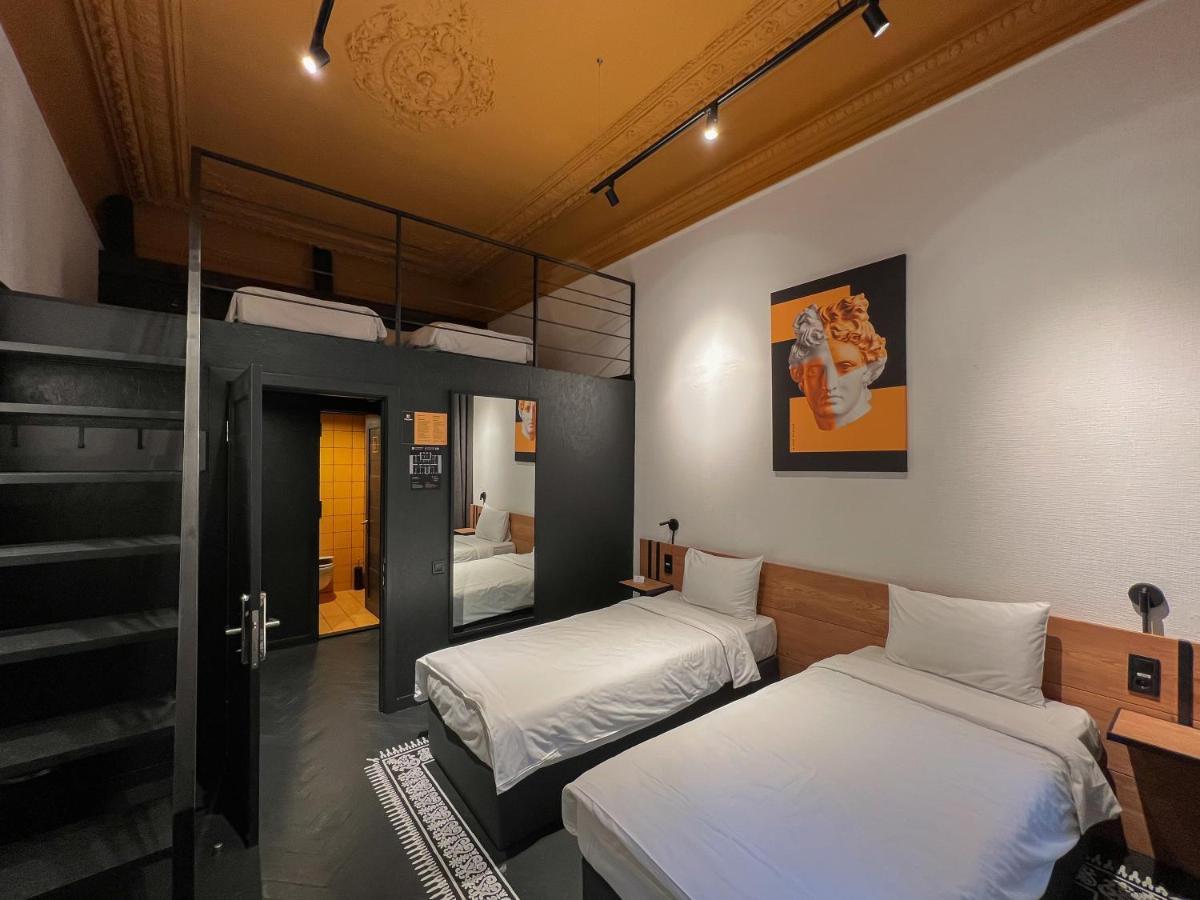 Globe Runner Hostel Κίεβο Εξωτερικό φωτογραφία