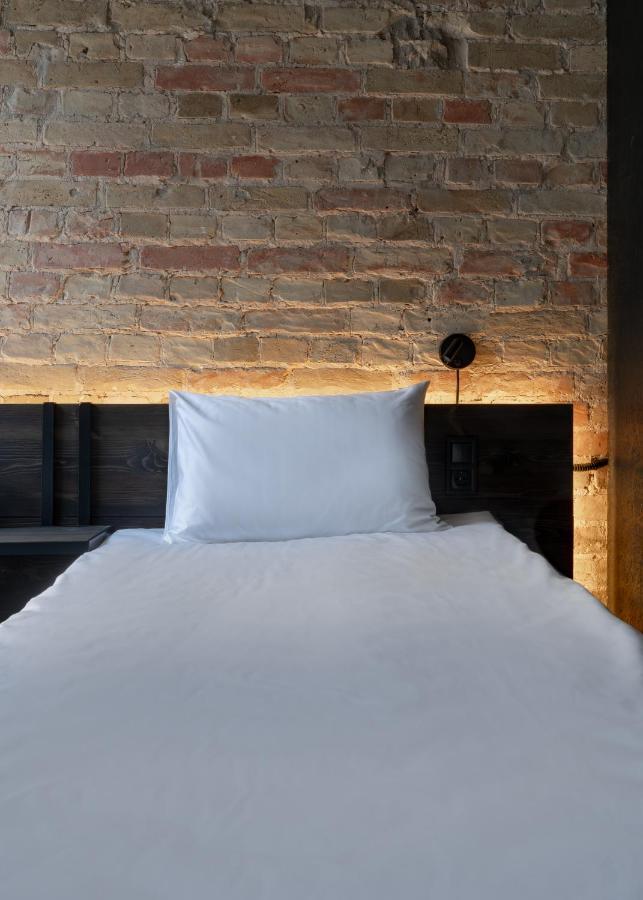 Globe Runner Hostel Κίεβο Εξωτερικό φωτογραφία