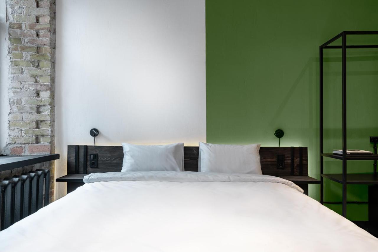 Globe Runner Hostel Κίεβο Εξωτερικό φωτογραφία